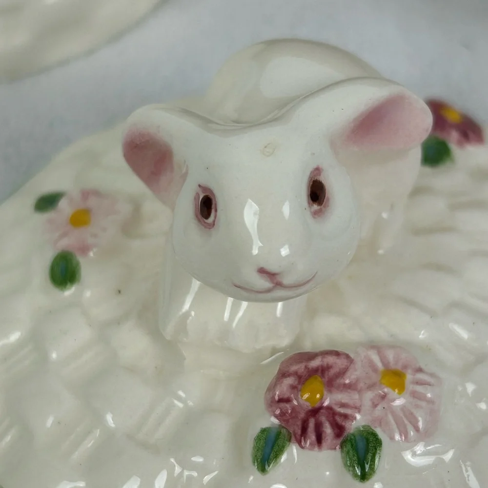 Avon NOS VTG Bunny Sugar and Creamer Set - Picture 7 of 12